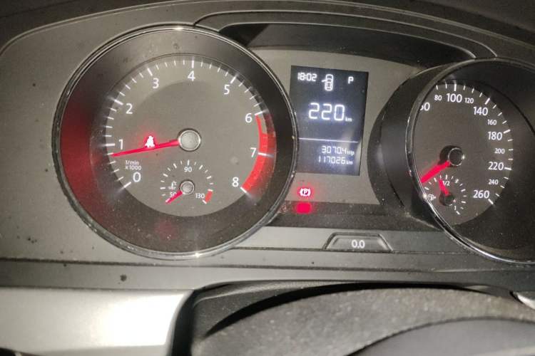 Used Volkswagen Lamando 2017 230TSI DSG Fashion Edition Odometer Close Up