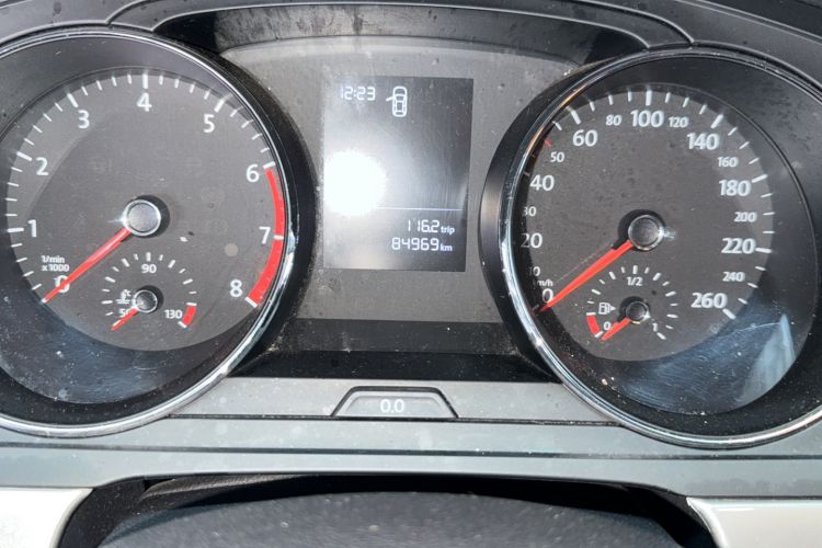 Used Volkswagen Lamando 2017 230TSI Manual Trend Edition Odometer Close Up