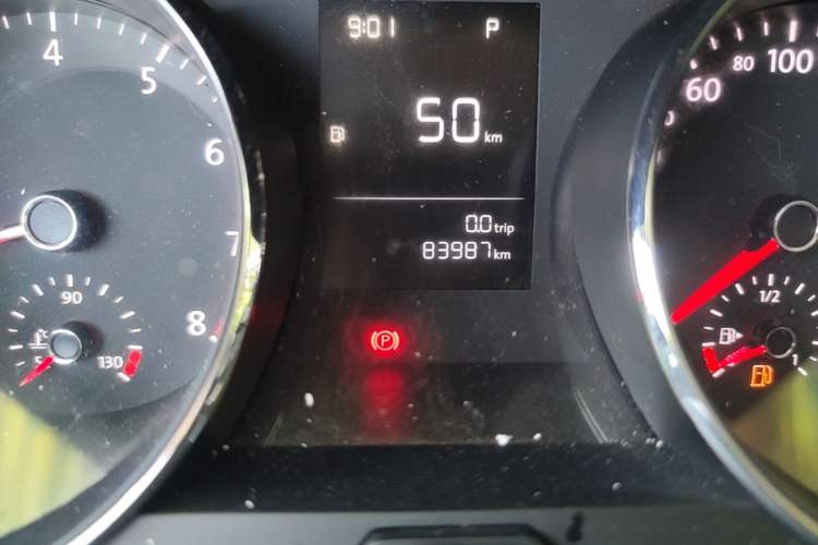 Used Volkswagen Lamando 2017 230TSI DSG Fashion Edition Odometer Close Up