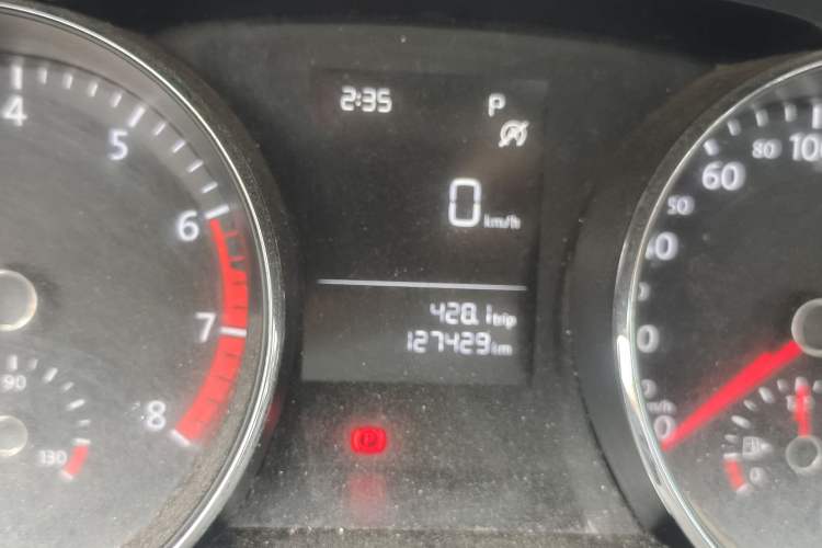 Used Volkswagen Lamando 2017 230TSI DSG Fashion Edition Odometer Close Up