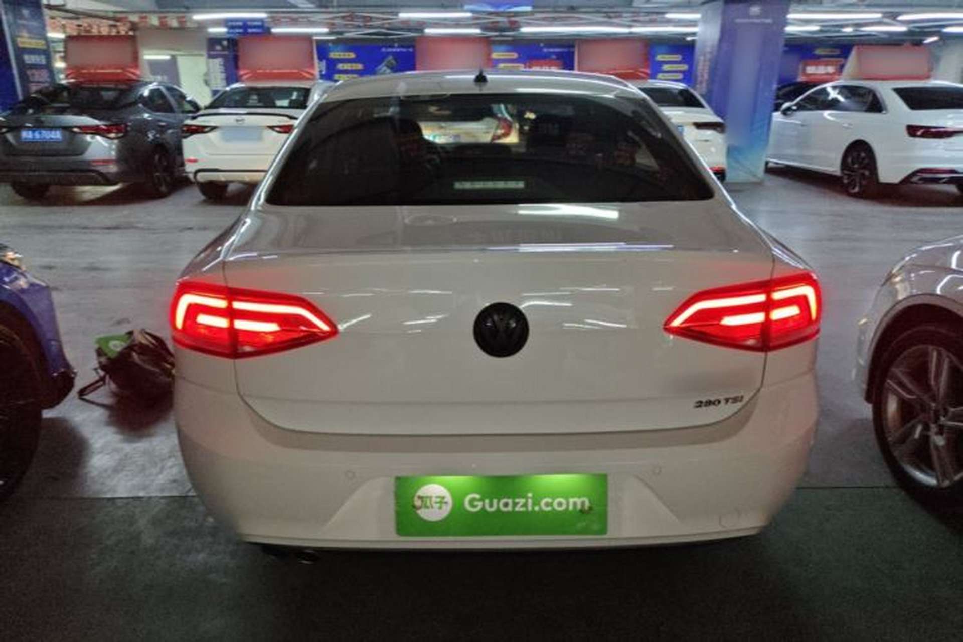 Used Volkswagen Lamando 2017 280TSI DSG Comfort Edition Rear
