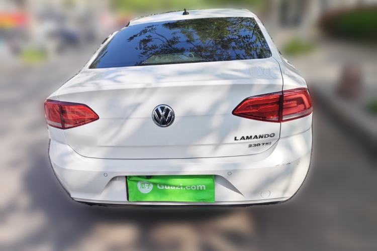 Used Volkswagen Lamando 2017 230TSI DSG Fashion Edition Rear