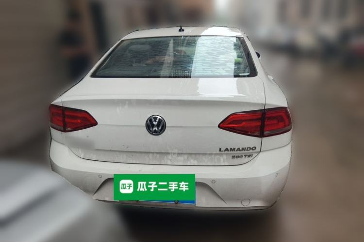 Used Volkswagen Lamando 2017 280TSI DSG Comfort Edition Rear