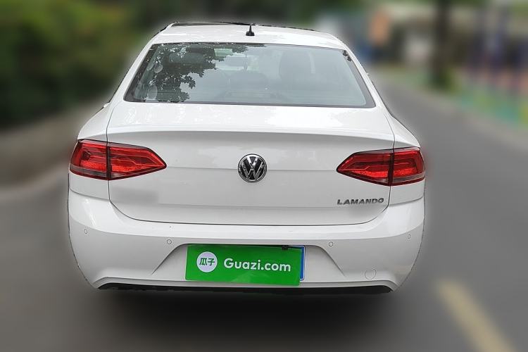 Used Volkswagen Lamando 2017 230TSI DSG Fashion Edition Rear