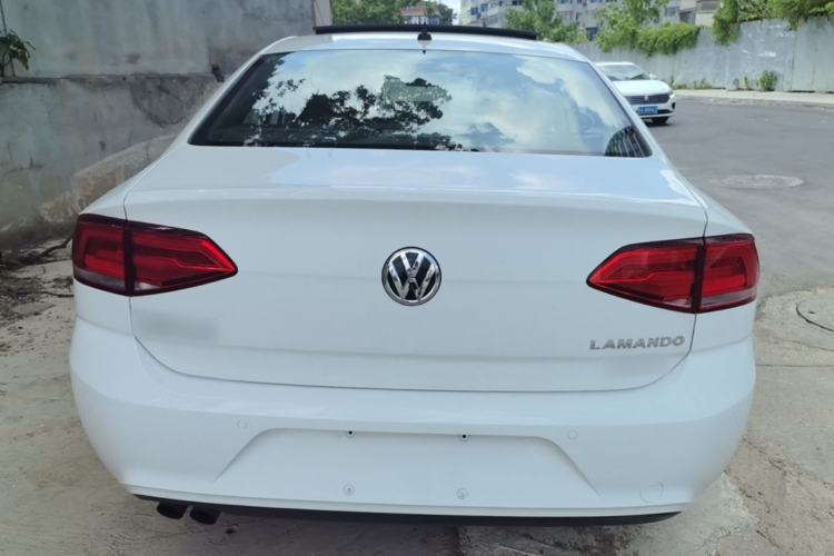 Used Volkswagen Lamando 2017 230TSI DSG Fashion Edition Rear