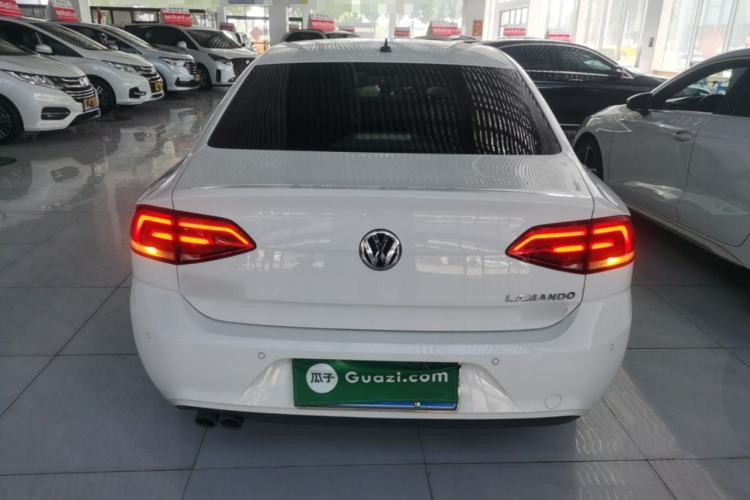 Used Volkswagen Lamando 2017 230TSI DSG Fashion Edition Rear
