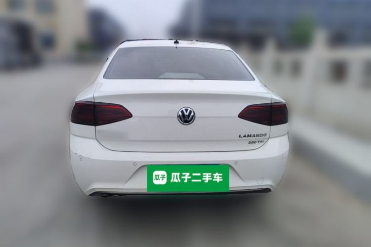 Used Volkswagen Lamando 2017 280TSI DSG Comfort Edition Rear