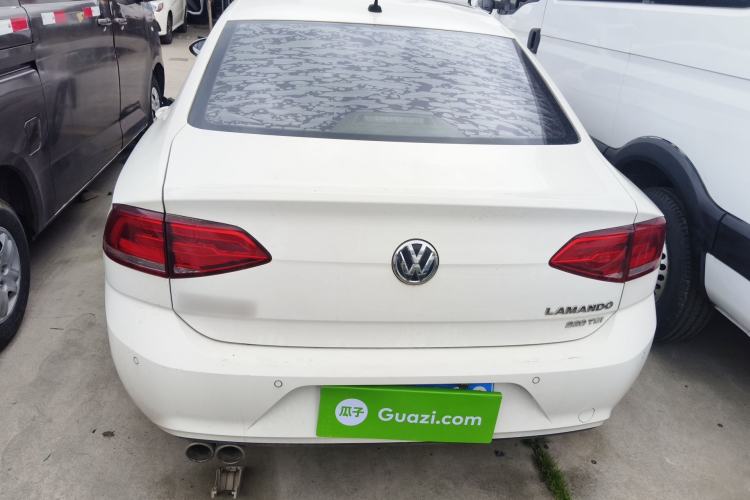 Used Volkswagen Lamando 2017 230TSI DSG Fashion Edition Rear