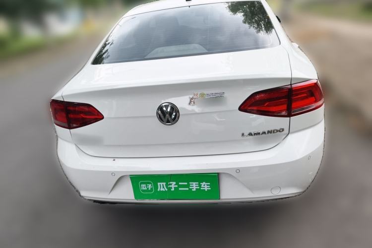 Used Volkswagen Lamando 2017 280TSI DSG Comfort Edition Rear