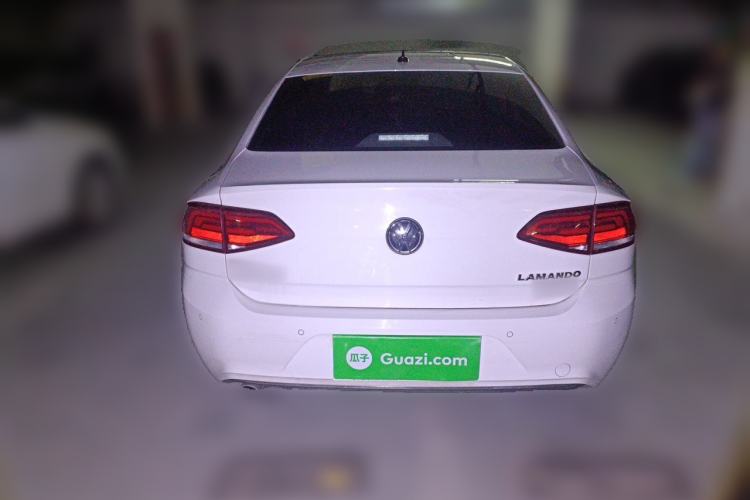 Used Volkswagen Lamando 2017 280TSI DSG Comfort Edition Rear