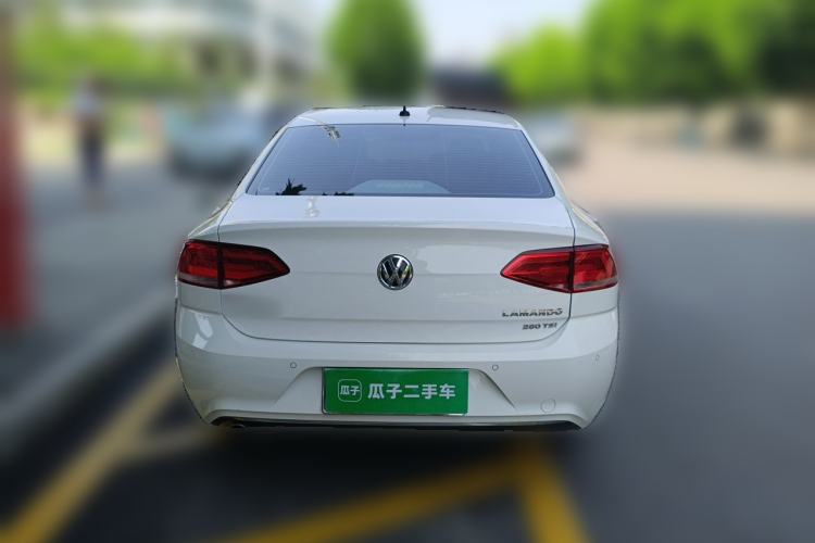 Used Volkswagen Lamando 2017 280TSI DSG Comfort Edition Rear