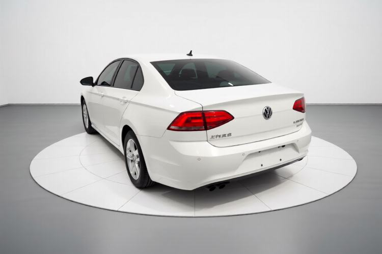 Used Volkswagen Lamando 2017 230TSI DSG Fashion Edition Rear Left 45 Deg