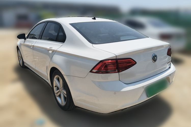 Used Volkswagen Lamando 2017 280TSI DSG Comfort Edition Rear Left 45 Deg
