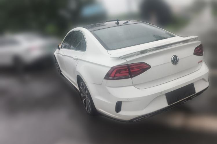 Used Volkswagen Lamando 2017 2.0T GTS Rear Left 45 Deg