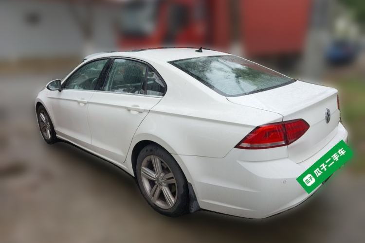 Used Volkswagen Lamando 2017 280TSI DSG Comfort Edition Rear Left 45 Deg