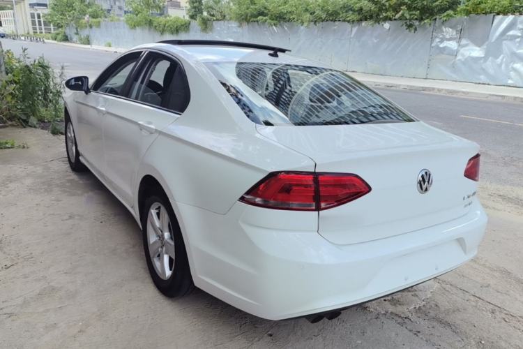 Used Volkswagen Lamando 2017 230TSI DSG Fashion Edition Rear Left 45 Deg