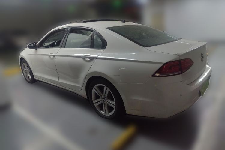 Used Volkswagen Lamando 2017 280TSI DSG Comfort Edition Rear Left 45 Deg