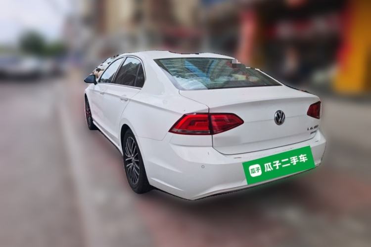 Used Volkswagen Lamando 2017 280TSI DSG Luxury Edition Rear Left 45 Deg