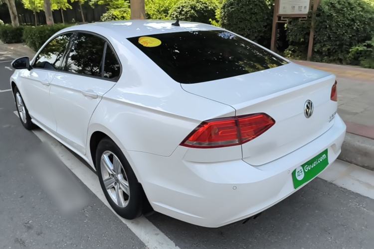 Used Volkswagen Lamando 2017 230TSI DSG Fashion Edition Rear Left 45 Deg
