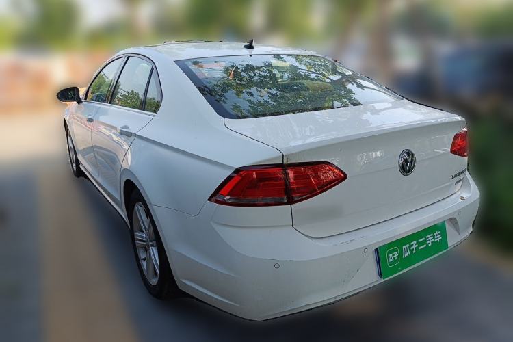 Used Volkswagen Lamando 2017 280TSI DSG Comfort Edition Rear Left 45 Deg
