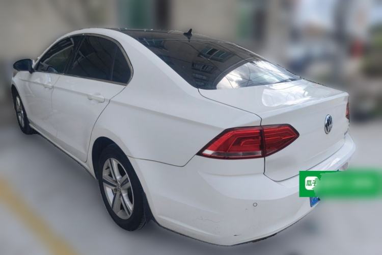 Used Volkswagen Lamando 2017 230TSI DSG Fashion Edition Rear Left 45 Deg