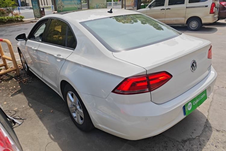 Used Volkswagen Lamando 2017 230TSI DSG Fashion Edition Rear Left 45 Deg