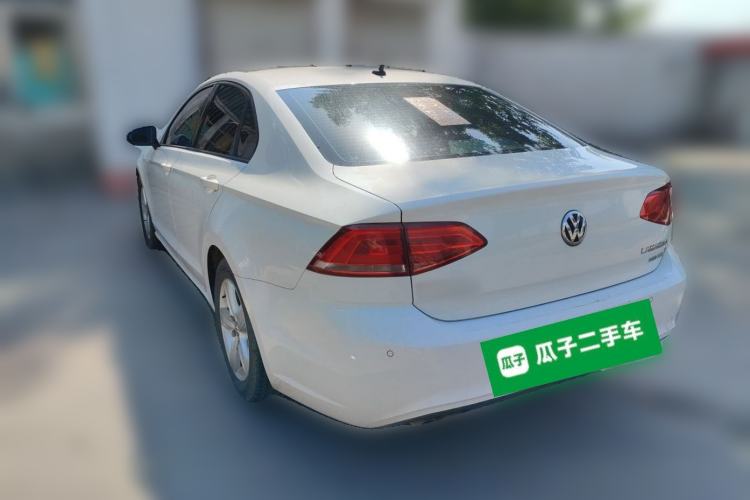 Used Volkswagen Lamando 2017 230TSI DSG Fashion Edition Rear Left 45 Deg