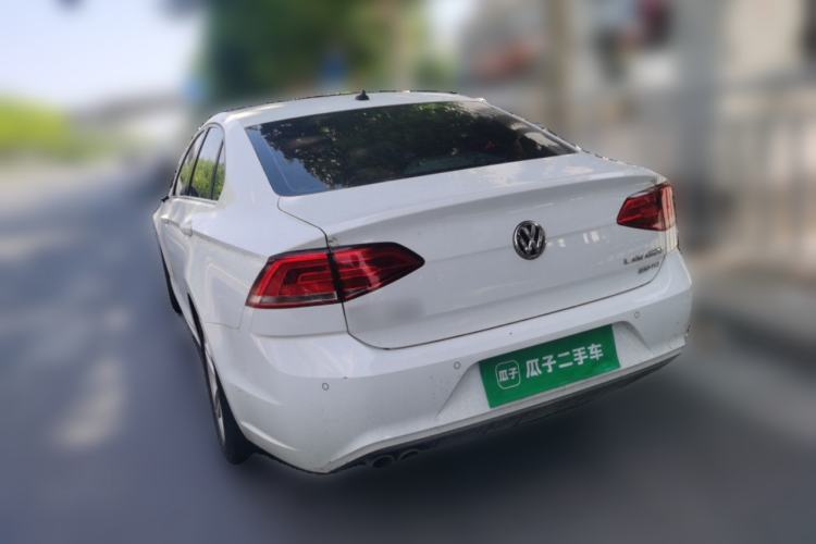 Used Volkswagen Lamando 2017 280TSI DSG Comfort Edition Rear Left 45 Deg