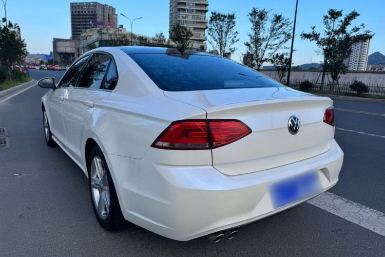 Used Volkswagen Lamando 2017 280TSI DSG Comfort Edition Rear Left 45 Deg