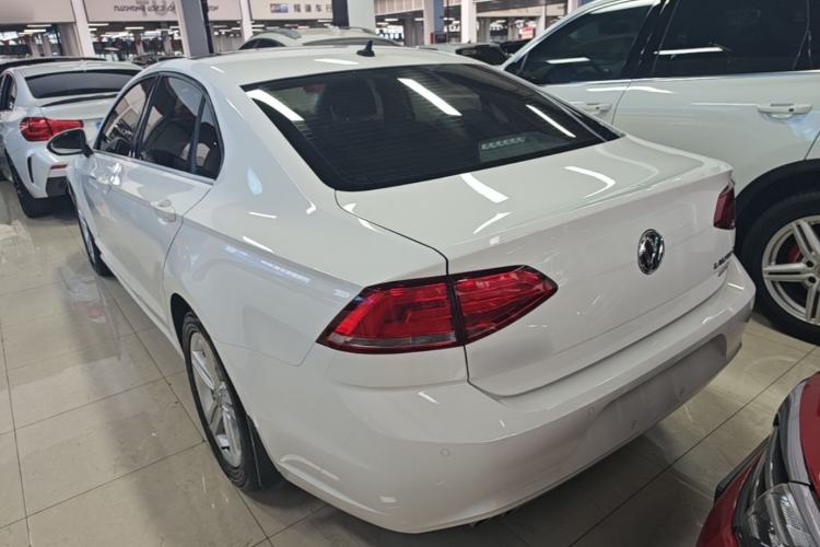 Used Volkswagen Lamando 2017 280TSI DSG Comfort Edition Rear Left 45 Deg