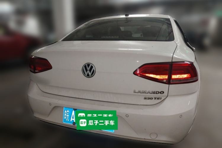 Used Volkswagen Lamando 2017 230TSI DSG Fashion Edition Rear