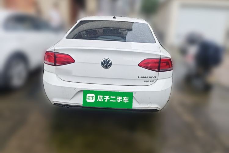 Used Volkswagen Lamando 2017 280TSI DSG Comfort Edition Rear
