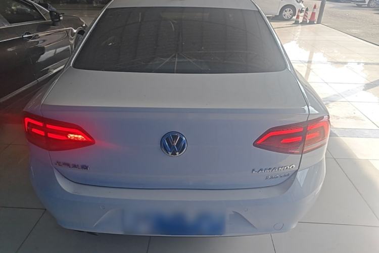 Used Volkswagen Lamando 2017 230TSI DSG Fashion Edition Rear