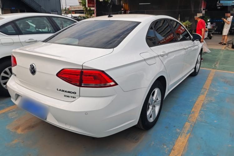 Used Volkswagen Lamando 2017 230TSI DSG Fashion Edition Rear Right 45 Deg
