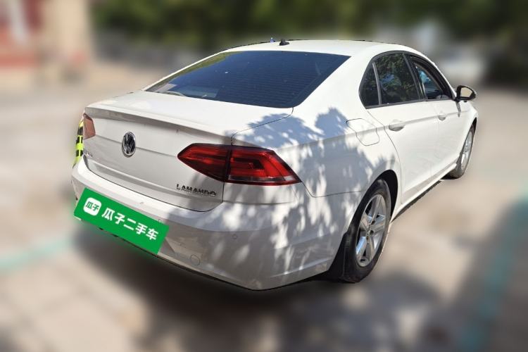 Used Volkswagen Lamando 2017 230TSI DSG Fashion Edition Rear Right 45 Deg