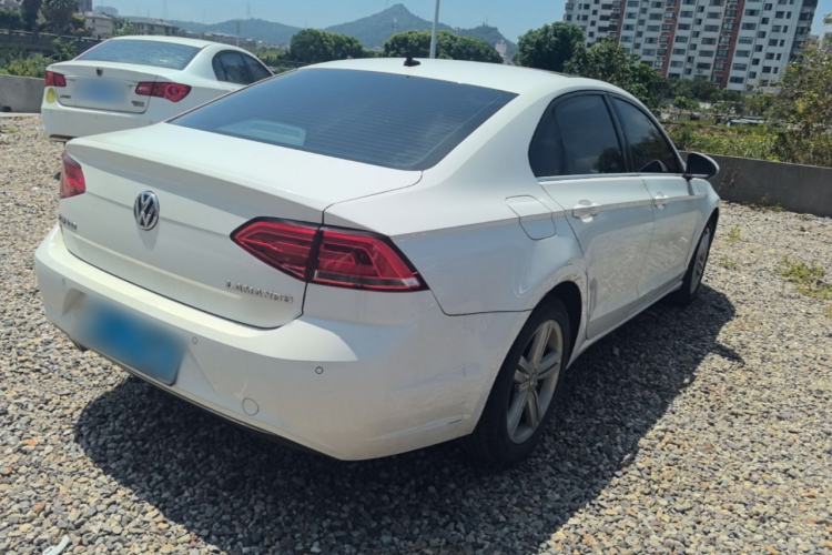 Used Volkswagen Lamando 2017 280TSI DSG Comfort Edition Rear Right 45 Deg