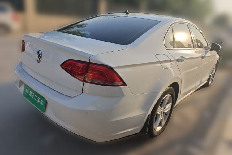 Used Volkswagen Lamando 2017 230TSI DSG Fashion Edition Rear Right 45 Deg