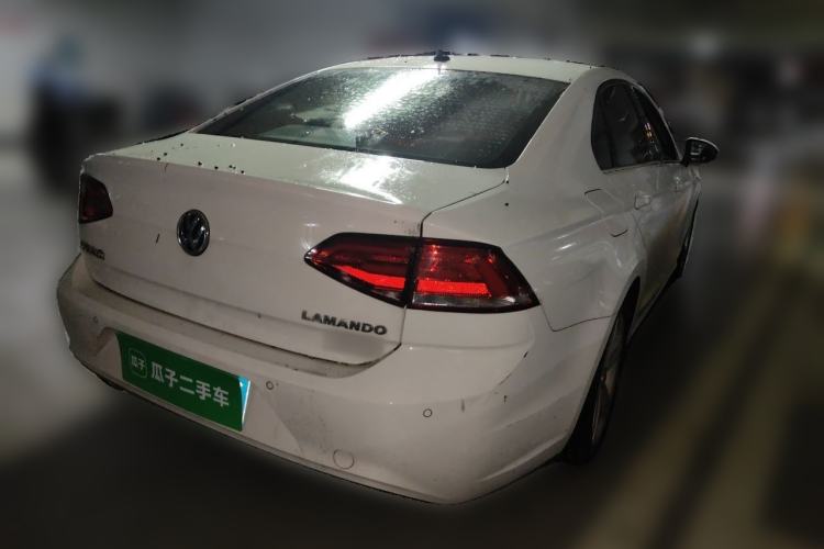 Used Volkswagen Lamando 2017 280TSI DSG Comfort Edition Rear Right 45 Deg