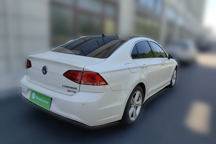 Used Volkswagen Lamando 2017 280TSI DSG Comfort Edition Rear Right 45 Deg
