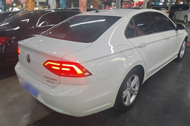 Used Volkswagen Lamando 2017 280TSI DSG Comfort Edition Rear Right 45 Deg