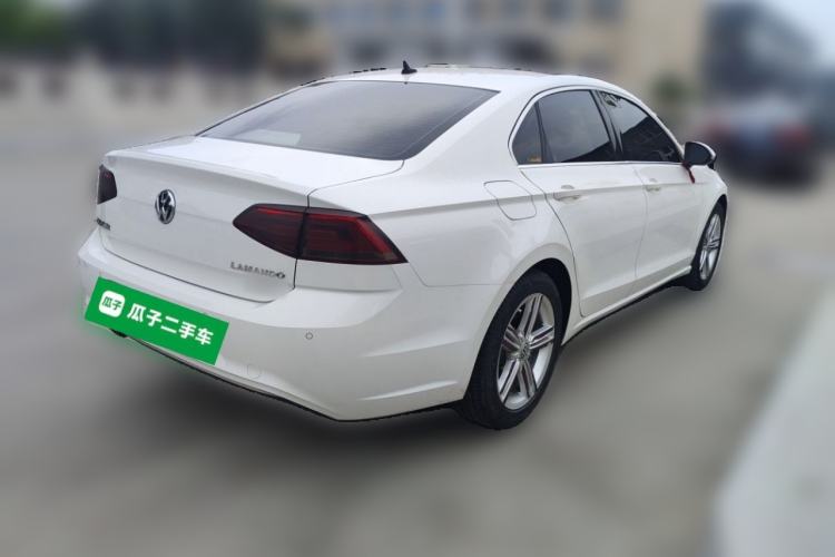 Used Volkswagen Lamando 2017 280TSI DSG Comfort Edition Rear Right 45 Deg
