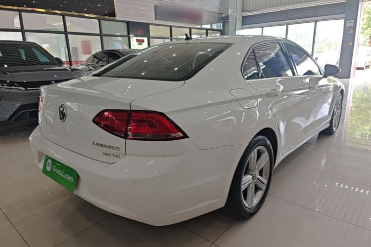 Used Volkswagen Lamando 2017 280TSI DSG Comfort Edition Rear Right 45 Deg