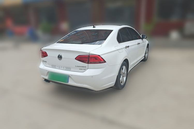 Used Volkswagen Lamando 2017 230TSI DSG Fashion Edition Rear Right 45 Deg