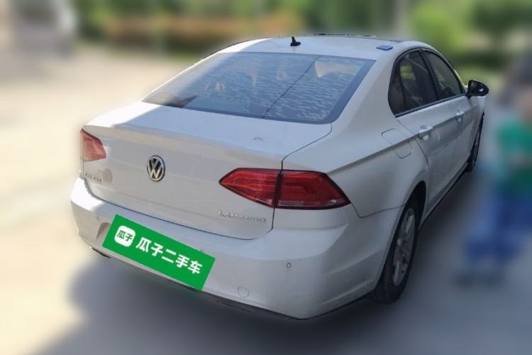 Used Volkswagen Lamando 2017 230TSI DSG Fashion Edition Rear Right 45 Deg