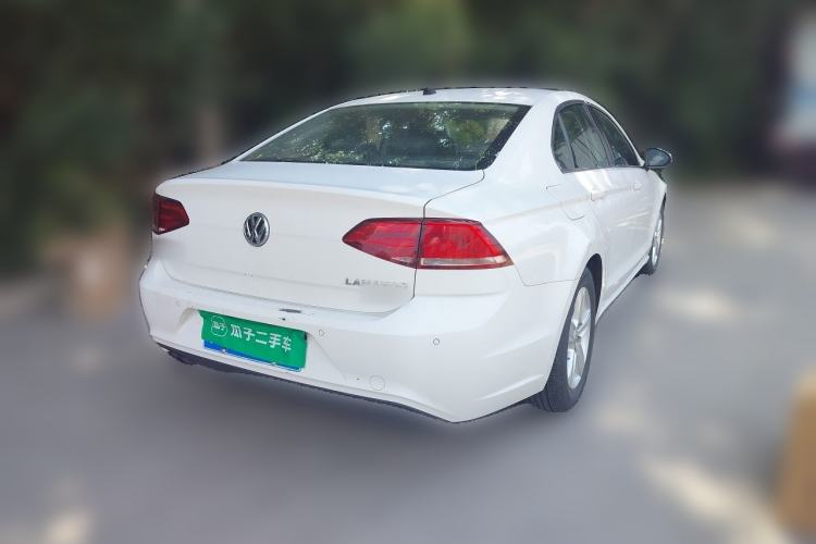 Used Volkswagen Lamando 2017 230TSI DSG Fashion Edition Rear Right 45 Deg