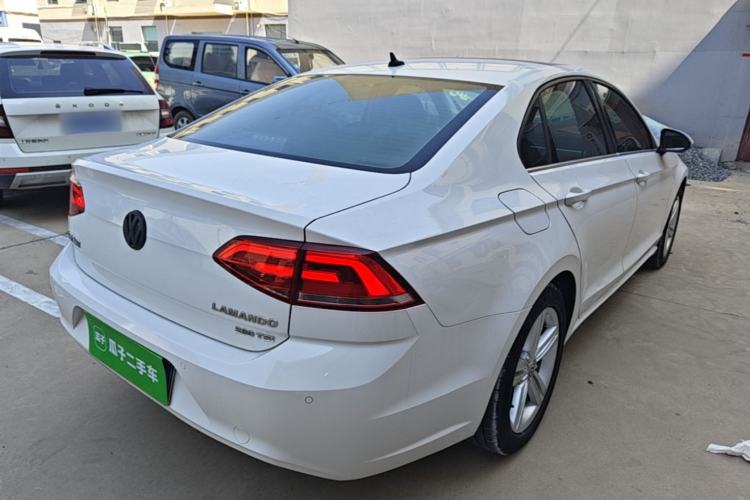 Used Volkswagen Lamando 2017 280TSI DSG Comfort Edition Rear Right 45 Deg
