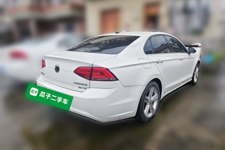 Used Volkswagen Lamando 2017 280TSI DSG Comfort Edition Rear Right 45 Deg