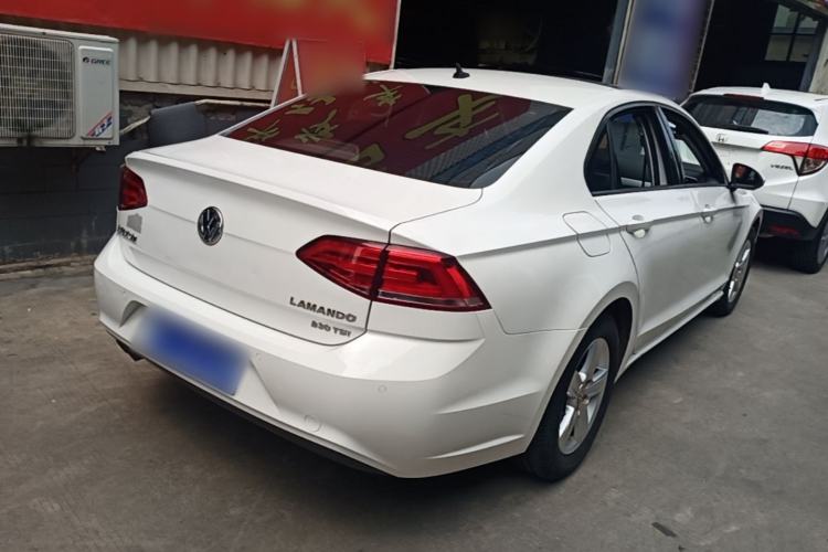 Used Volkswagen Lamando 2017 230TSI DSG Fashion Edition Rear Right 45 Deg