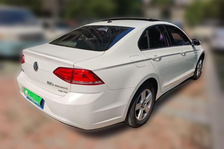 Used Volkswagen Lamando 2017 230TSI DSG Fashion Edition Rear Right 45 Deg