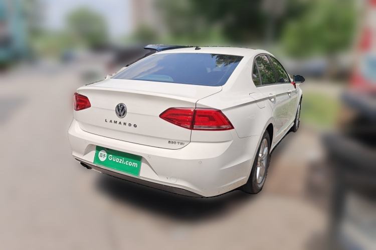 Used Volkswagen Lamando 2017 230TSI DSG Fashion Edition Rear Right 45 Deg